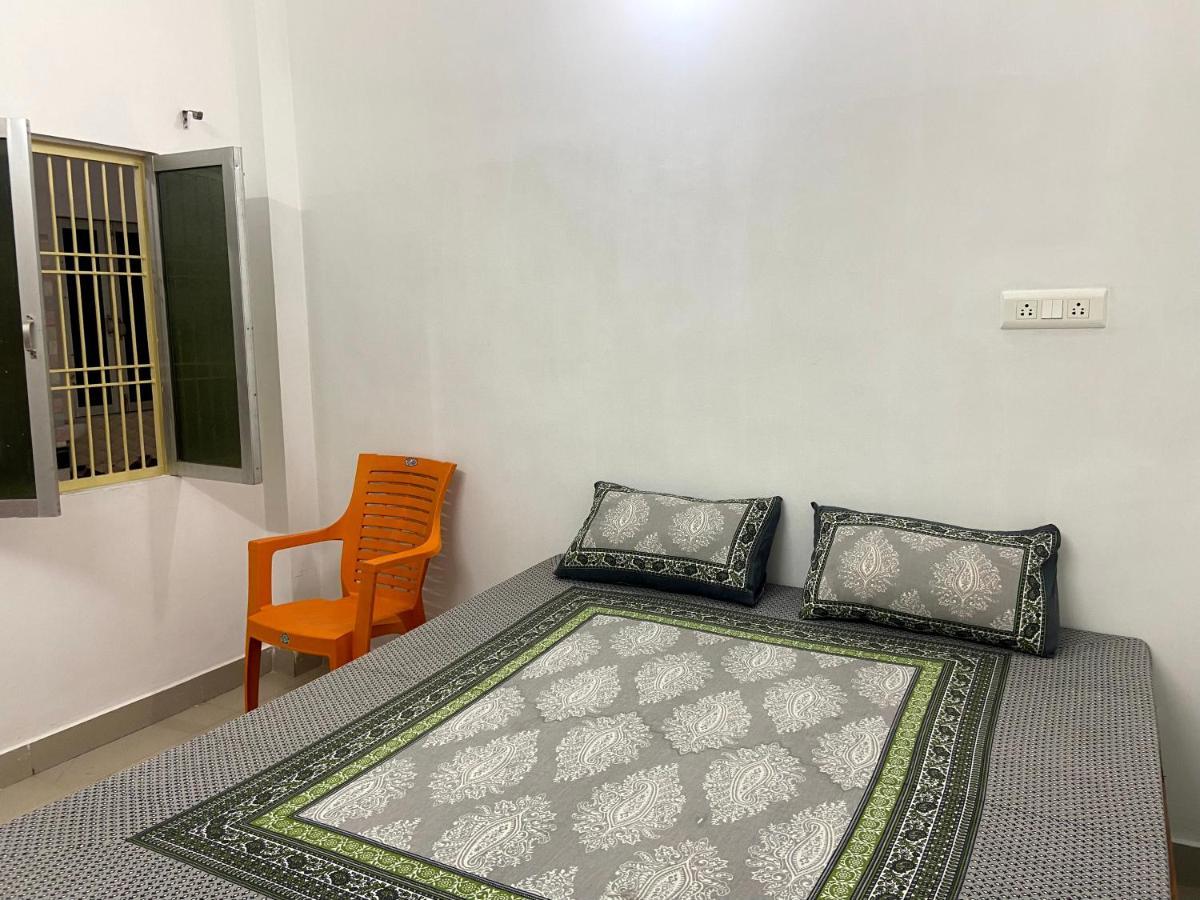 Garuda Guest House Varanasi Exteriör bild