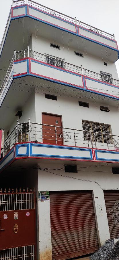 Garuda Guest House Varanasi Exteriör bild