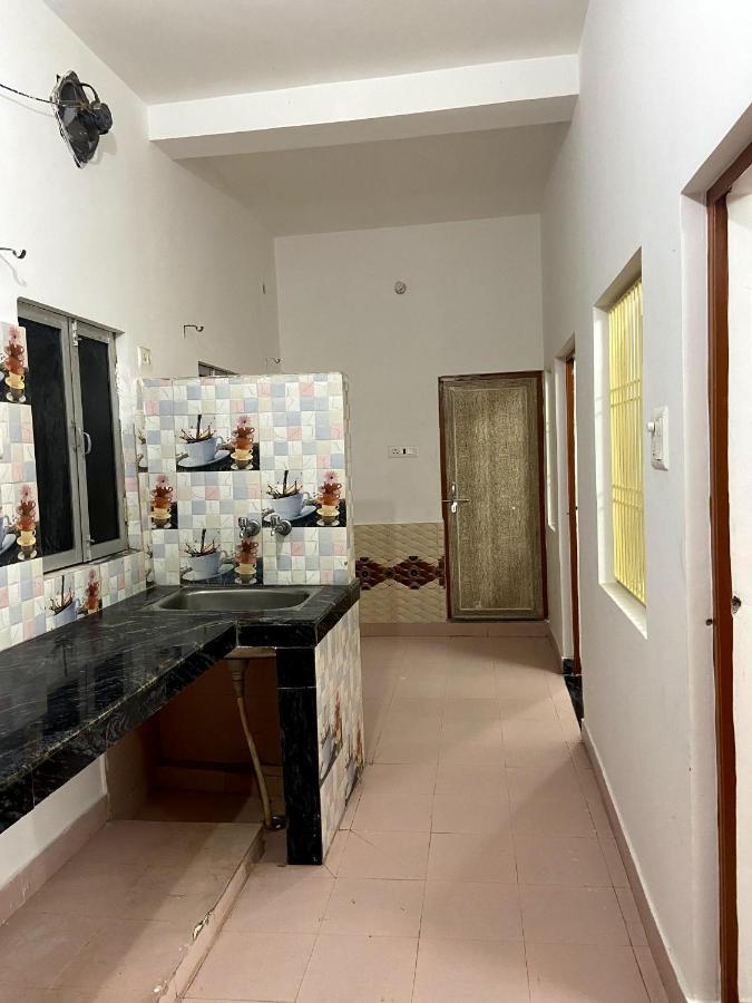 Garuda Guest House Varanasi Exteriör bild