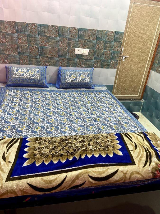 Garuda Guest House Varanasi Exteriör bild