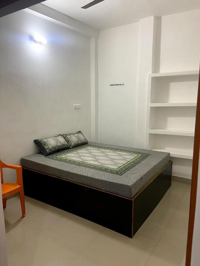 Garuda Guest House Varanasi Exteriör bild
