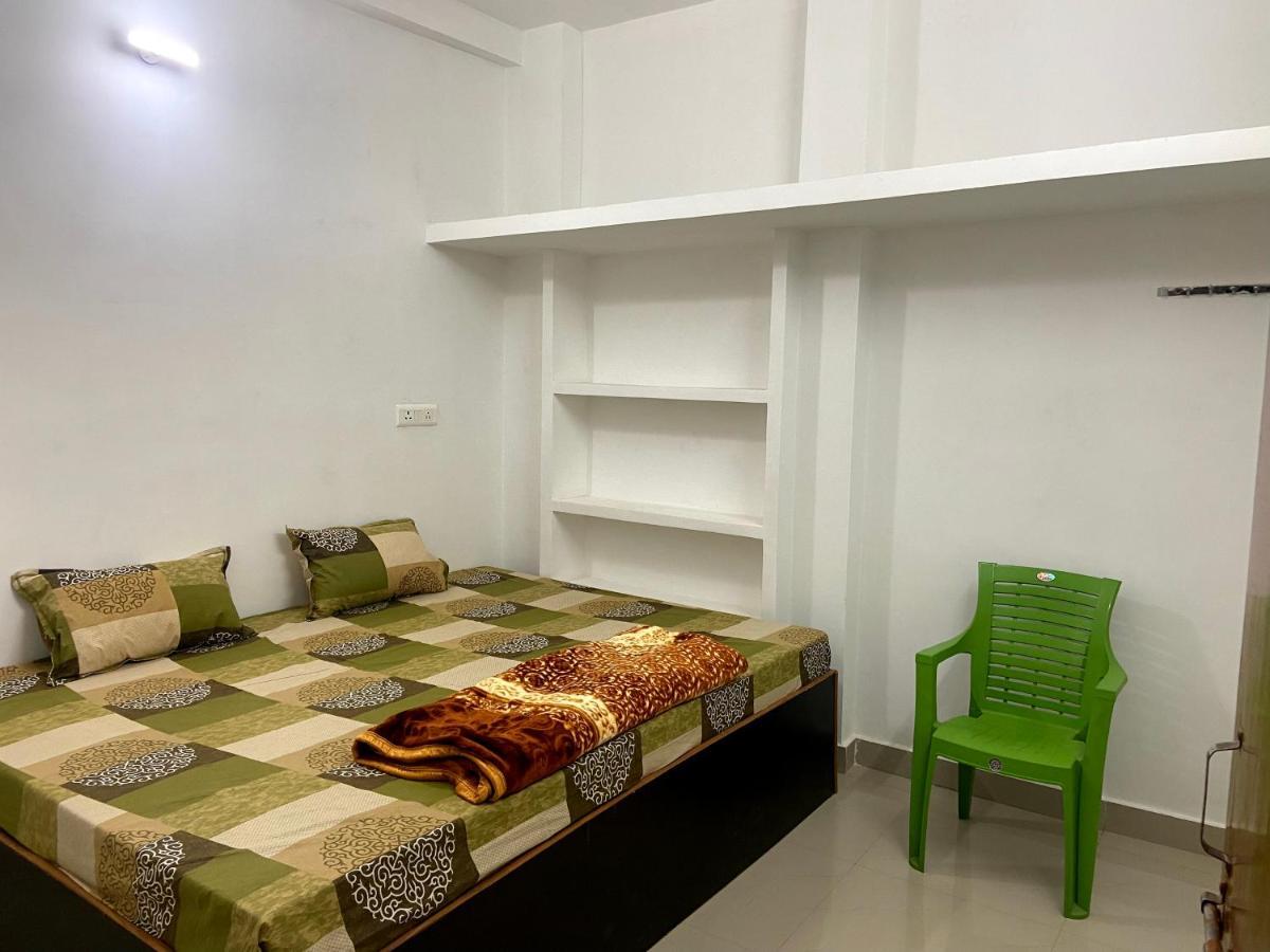 Garuda Guest House Varanasi Exteriör bild